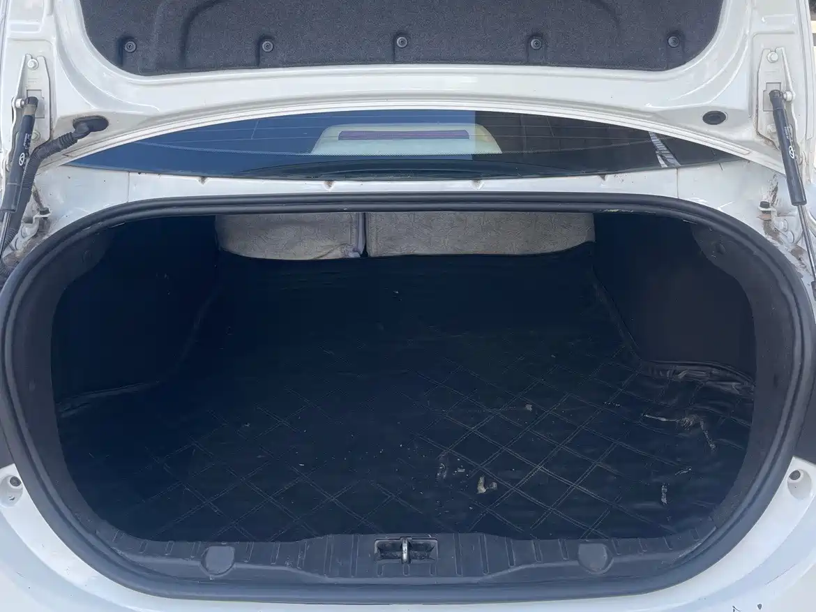 Chery Arrizo 7 2015 2015 1.6L CVT Zhiling Edition