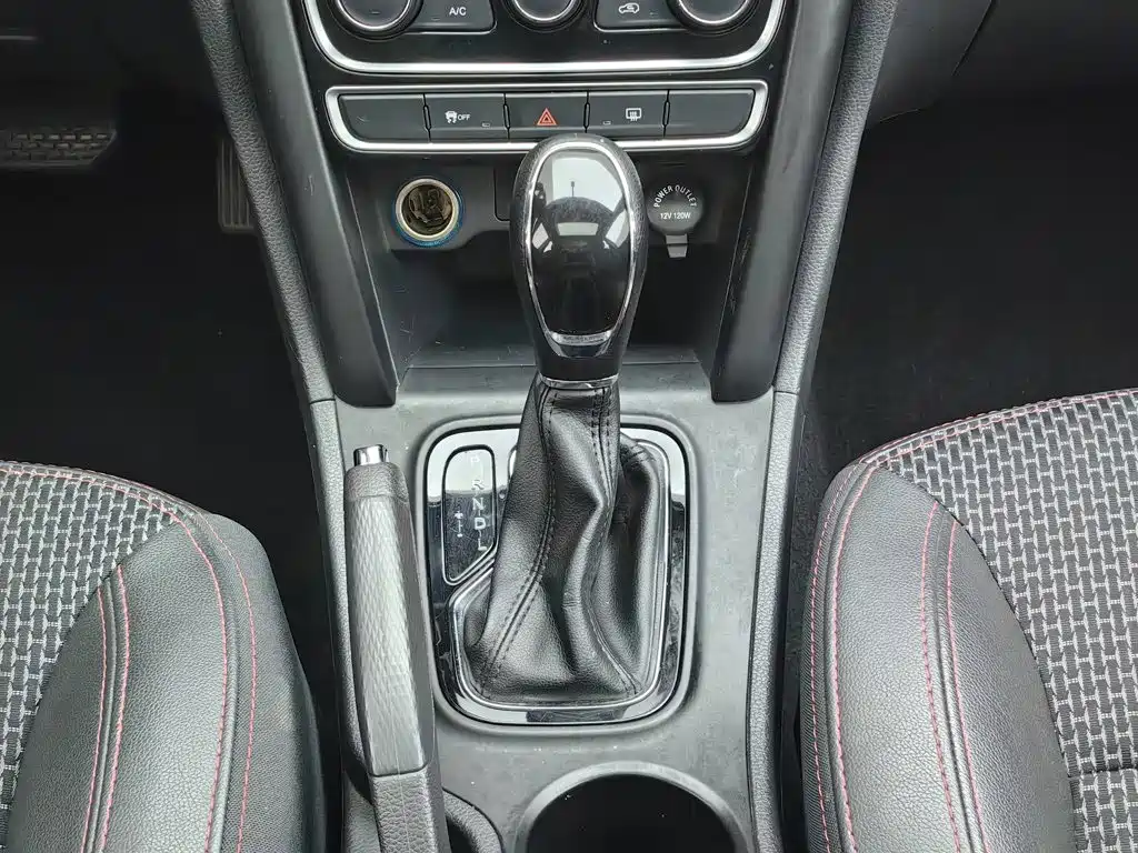 Chery Tiggo 3 2018 2016 1.6L CVT Smart Edition