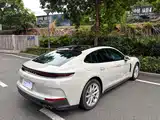 Photo 11 - Porsche Panamera