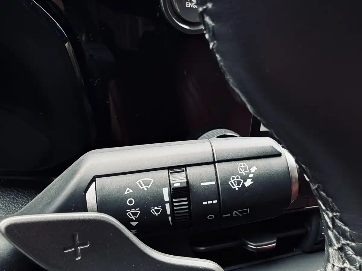 Lexus NX 2023 350h FWD Dynamic Edition фото 33