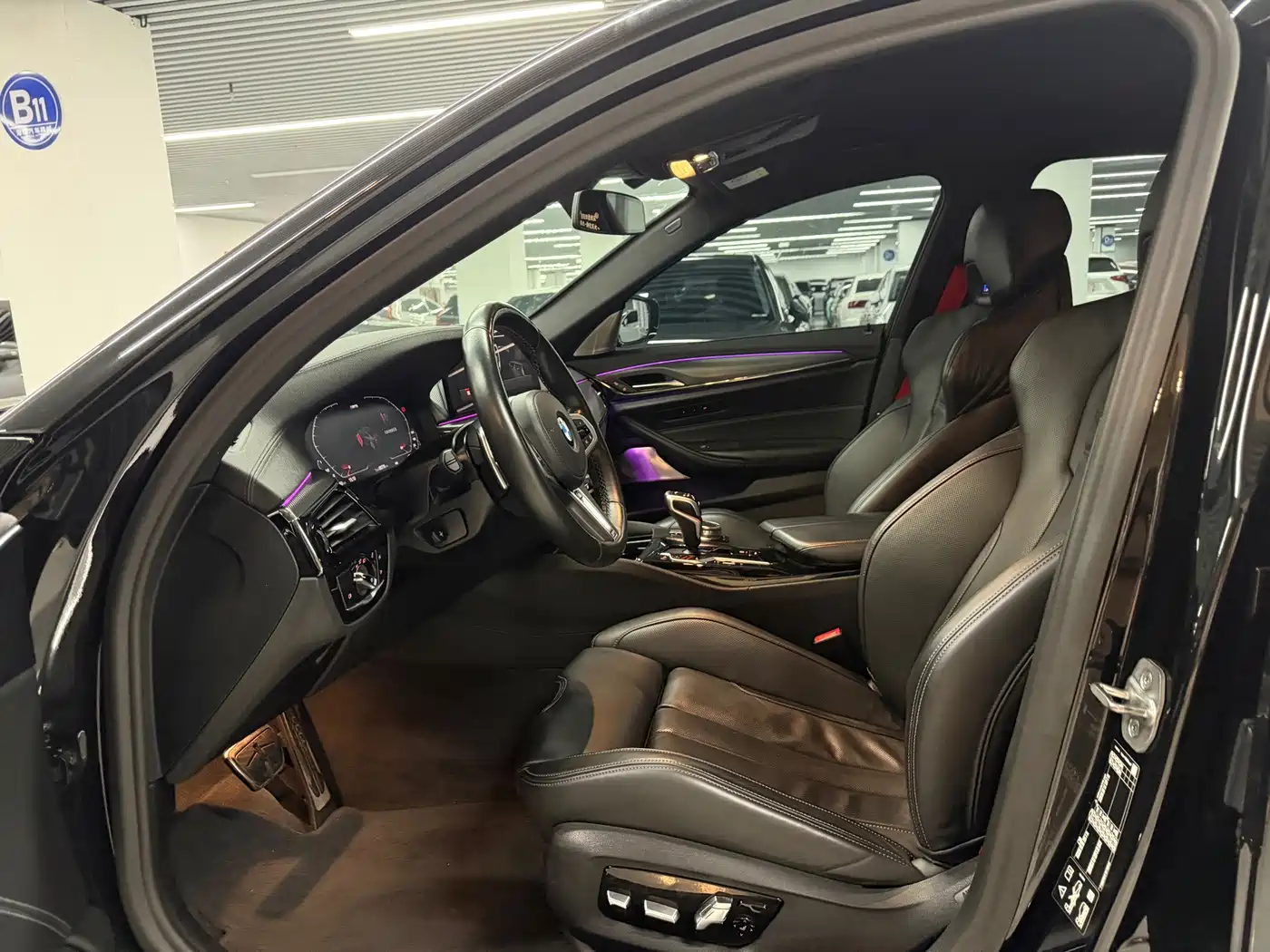 BMW M5 2023 2021 M5 CS European Version
