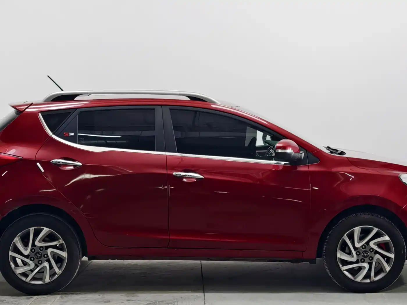 JAC Refine S2 2015 2015 1.5L CVT Luxury Smart