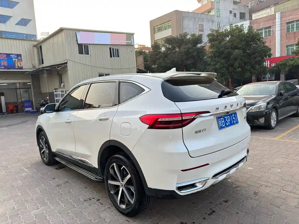 Фото 7 - Haval F7
