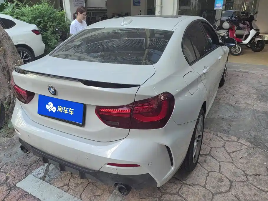 BMW 1 Series 2023 2023 120i M Sport Shadow Edition