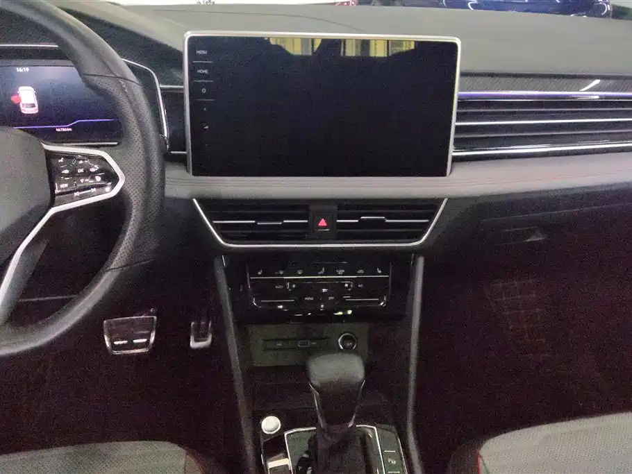 Volkswagen Tiguan L 2022 330TSI Automatic 2WD R-Line Flagship Edition фото 13