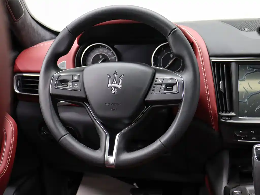 Maserati Levante 2026 2024 2.0T GT Ultima