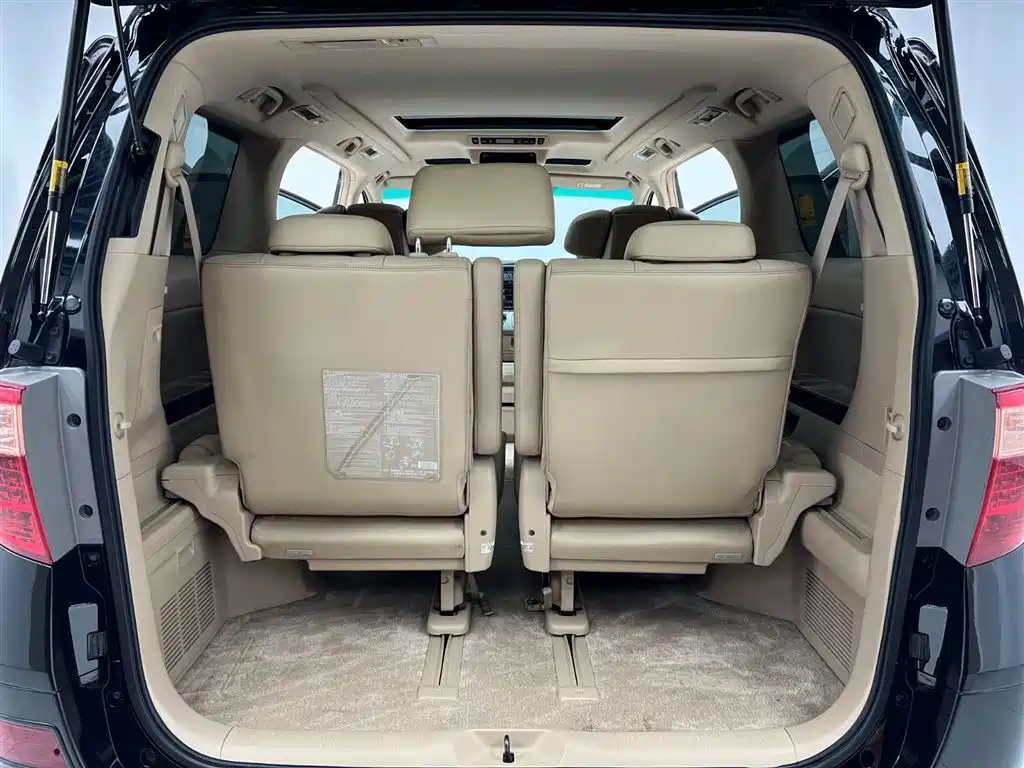 Toyota Alphard 2011 3.5L Luxury Edition фото 19