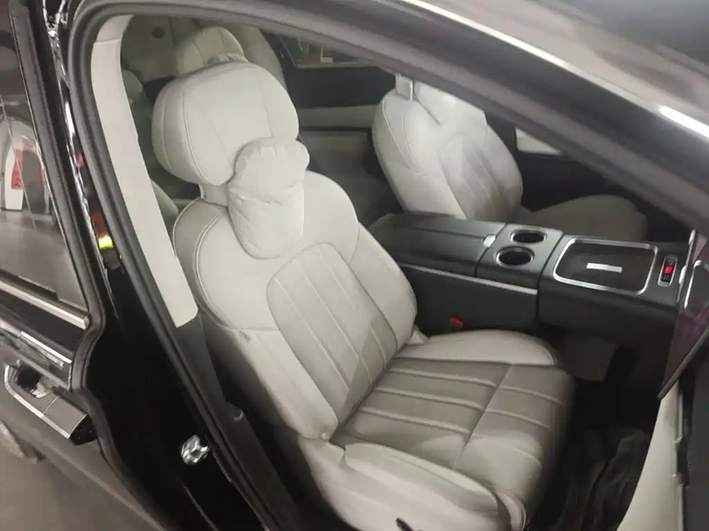 Voyah Dreamer 2026 2025 PHEV AWD Excellent Kunpeng Edition