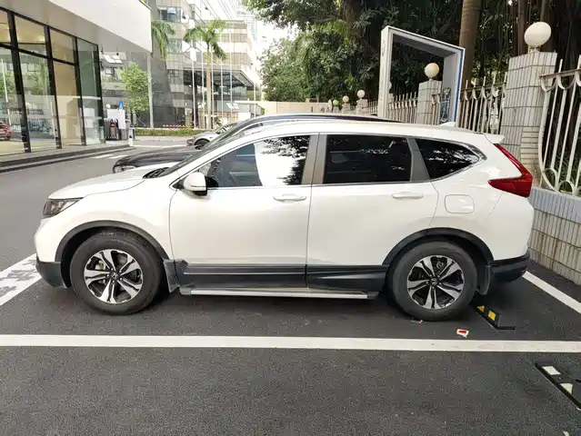 Honda CR-V 2019 240TURBO CVT 2WD Comfort Edition China VI — фото 2
