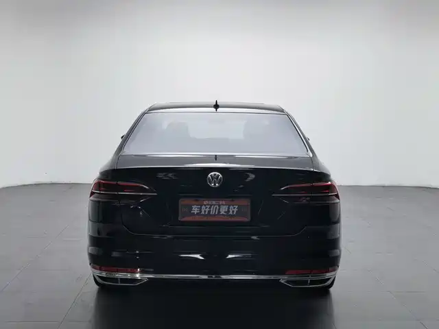Volkswagen Phideon 2018 Facelift 380TSI FWD Business — фото 4