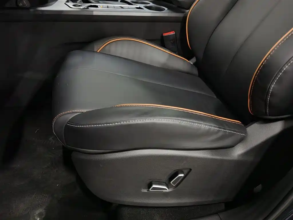 CHANGAN CHANGAN AUCHAN X7 PLUS