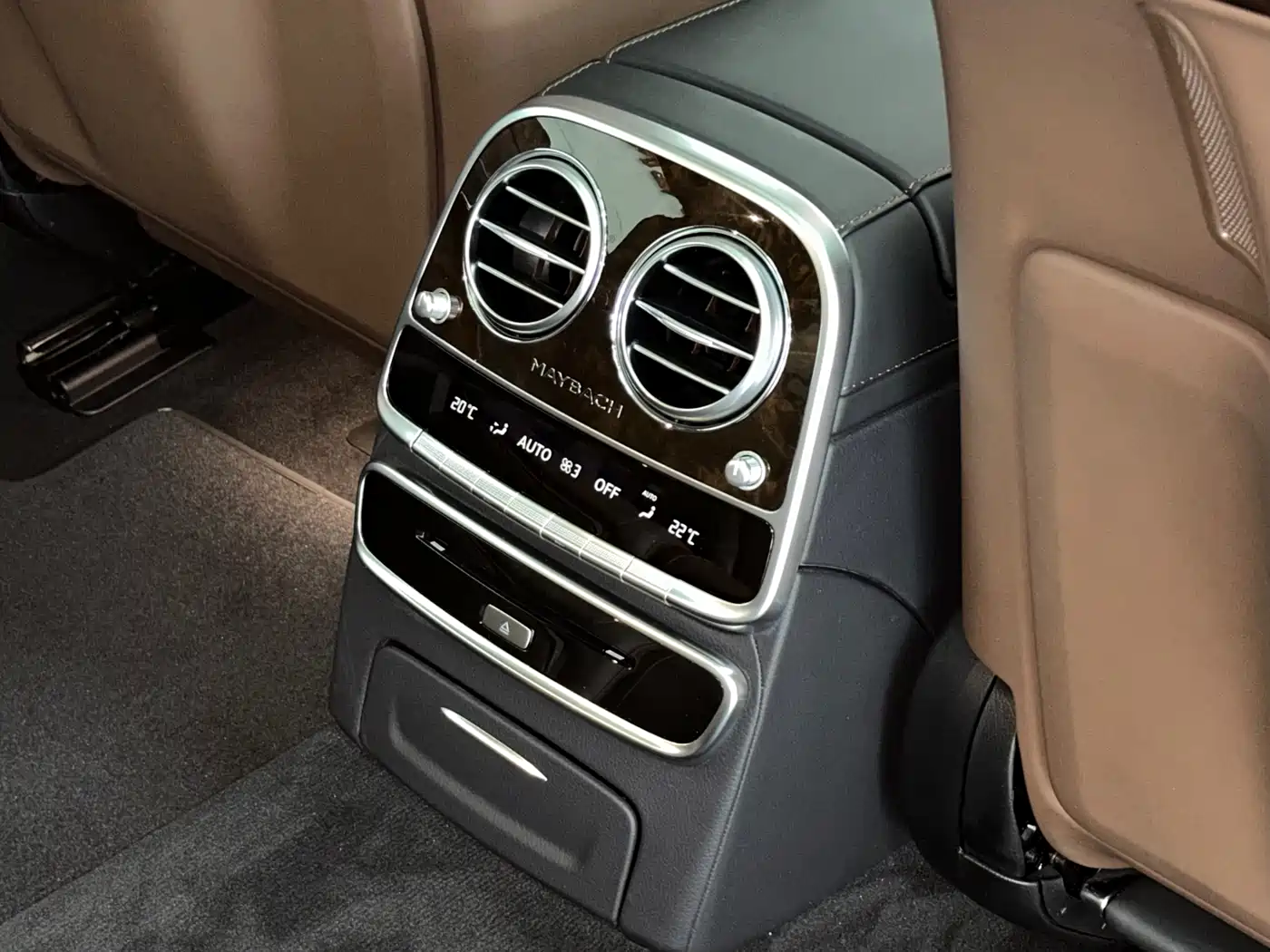 Mercedes-Benz Maybach S-Class 2017 S 400 4MATIC фото 13