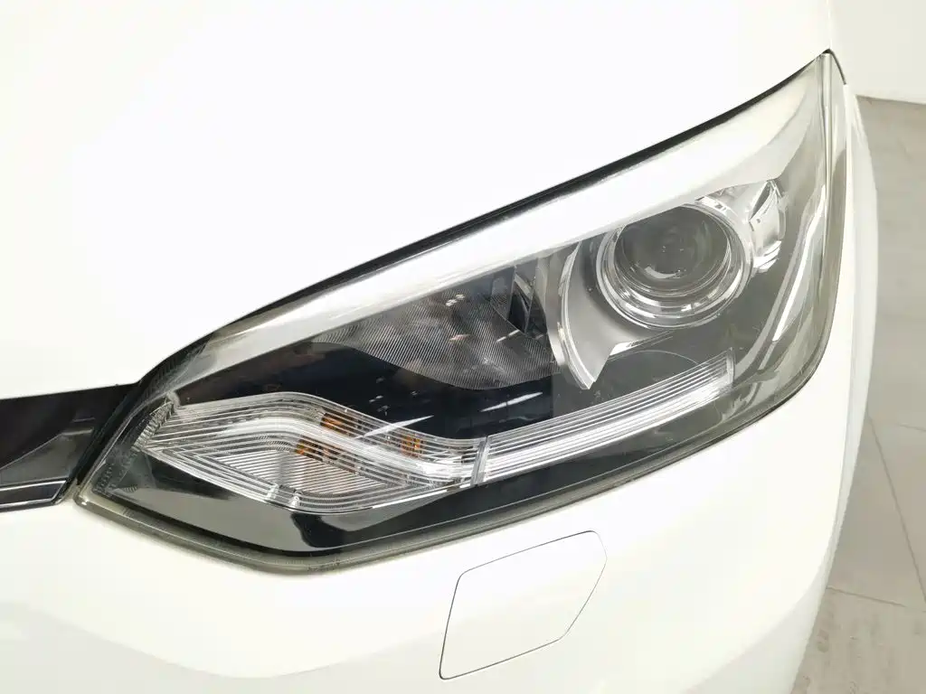 Photo 7 - MG Roewe RX5