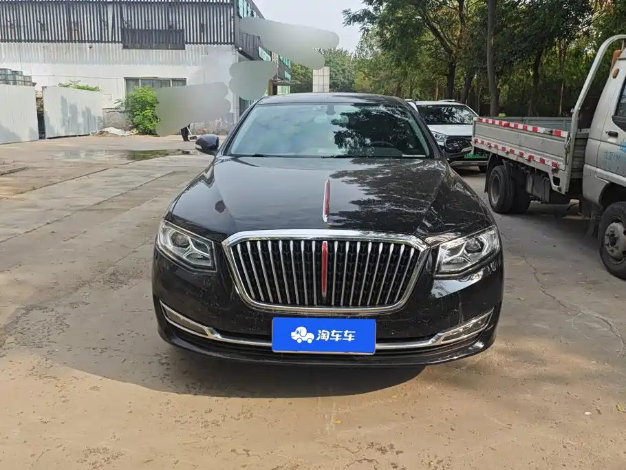 2024 Hongqi H7