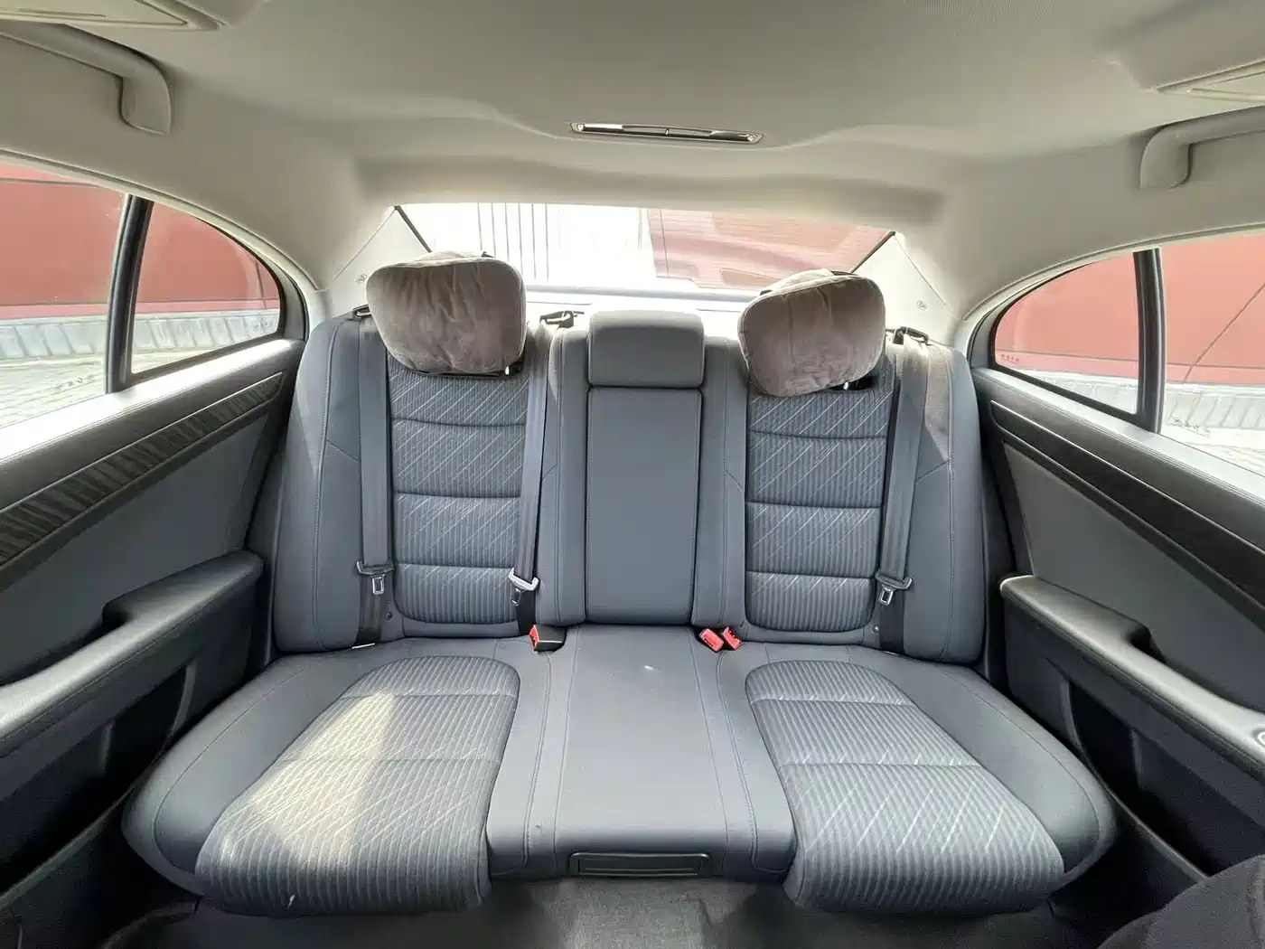 Hongqi H7 2021 2021 1.8T Official Version