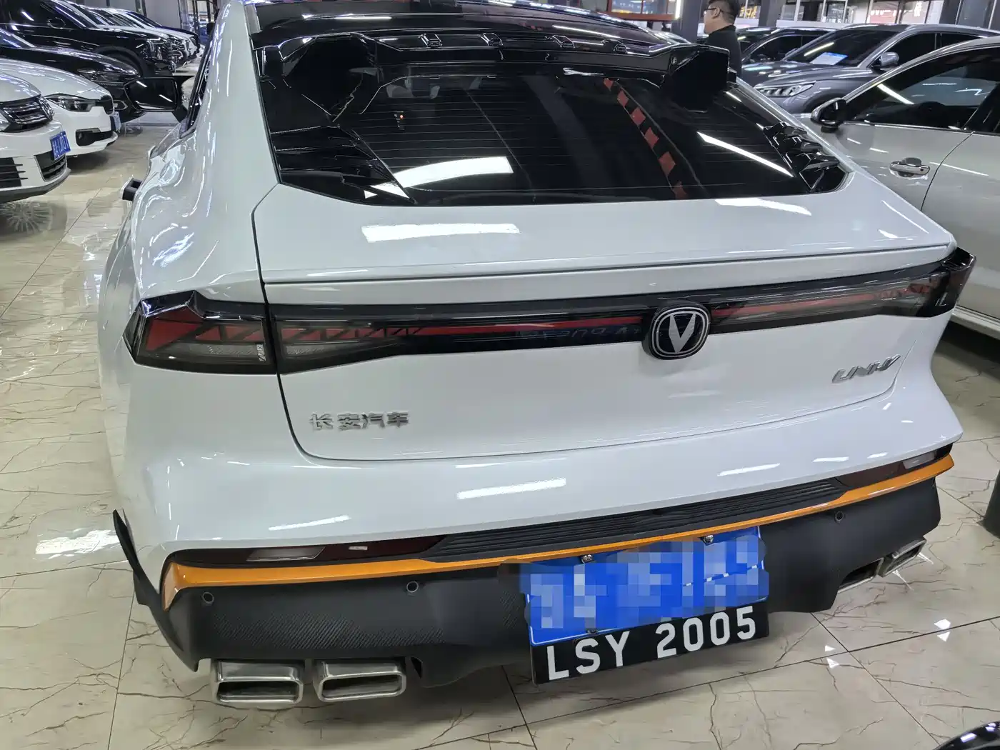 Changan UNI-V 2025 2024 1.5T Deluxe Sport