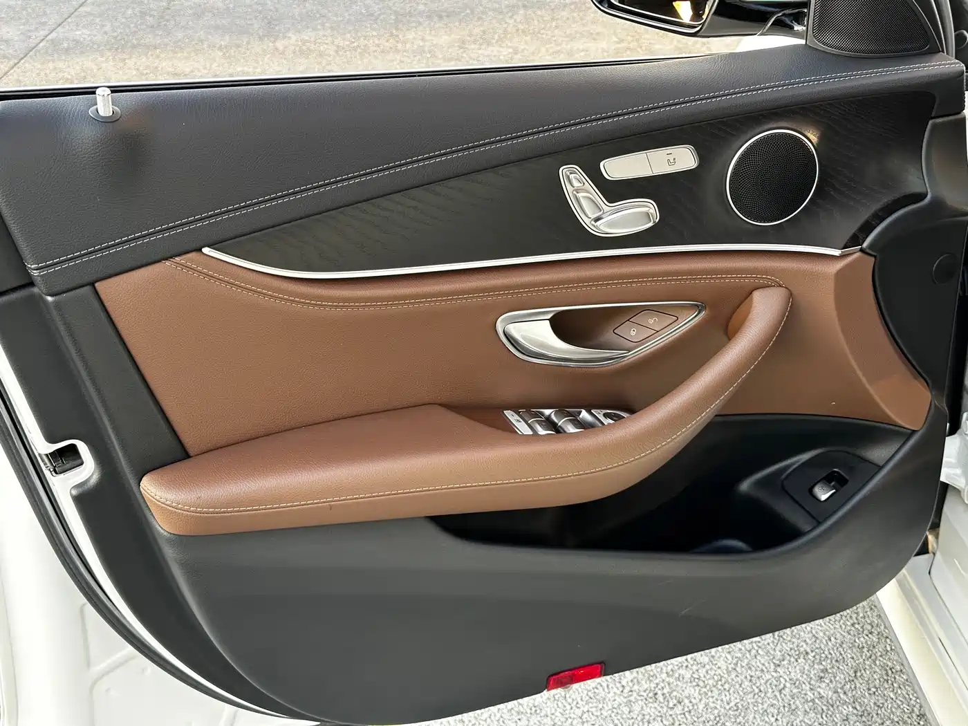 Mercedes-Benz E-Class 2018 E 200 L Sport фото 17