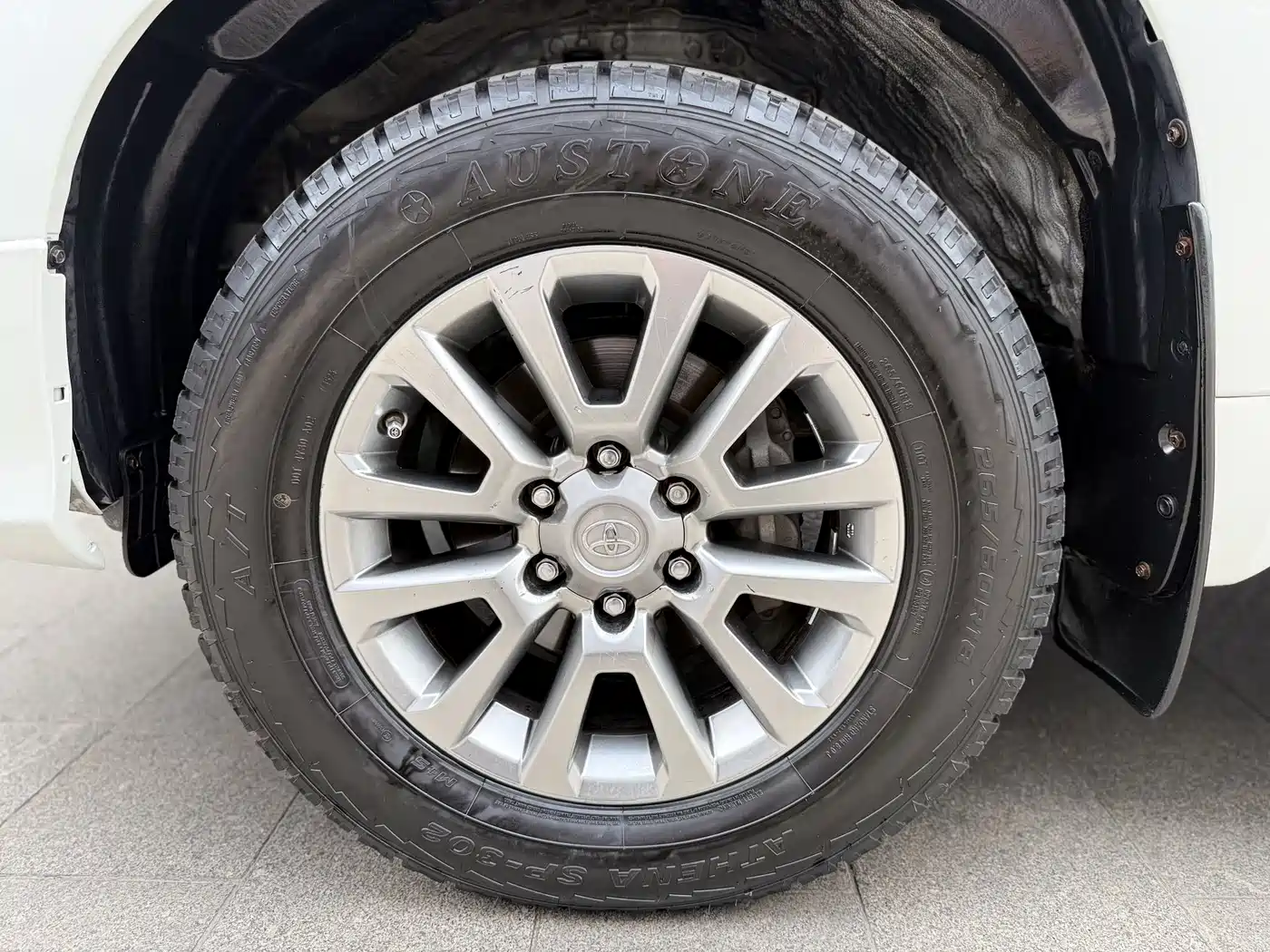 Toyota Prado 2019 3.5L Automatic TX-L Zunxiang Edition фото 13
