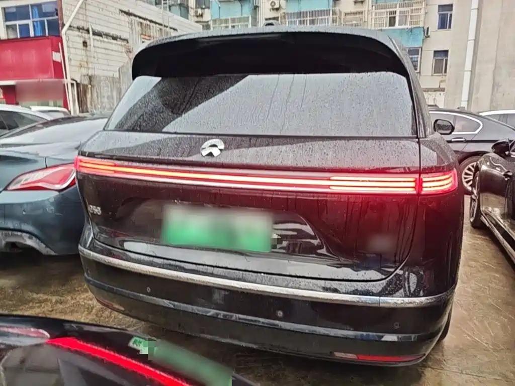 NIO ES8 2026 2025 Model 6-Seat Executive Luxury Edition