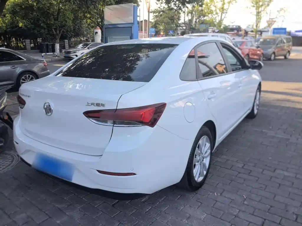 Фото 7 - Buick Excelle