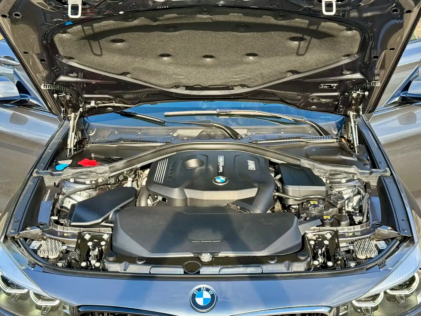 BMW 3 Series GT 2020 320i M Sport Package фото 12