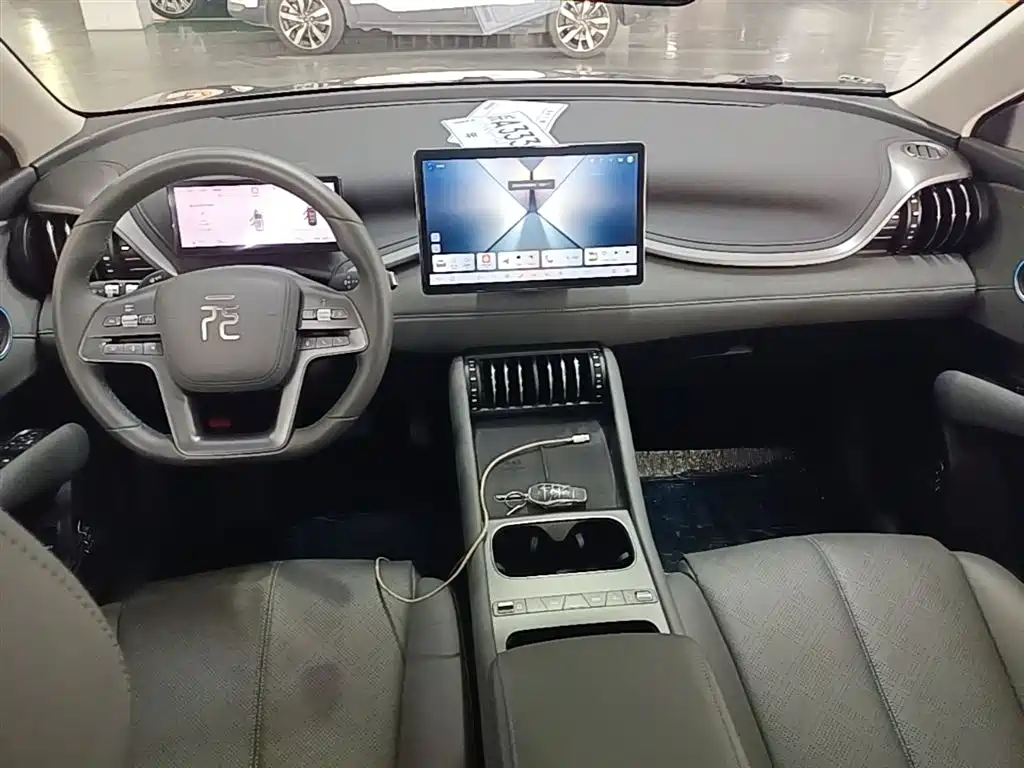 BYD Yuan PLUS 2025 Smart Drive 510KM Surpass Edition фото 10