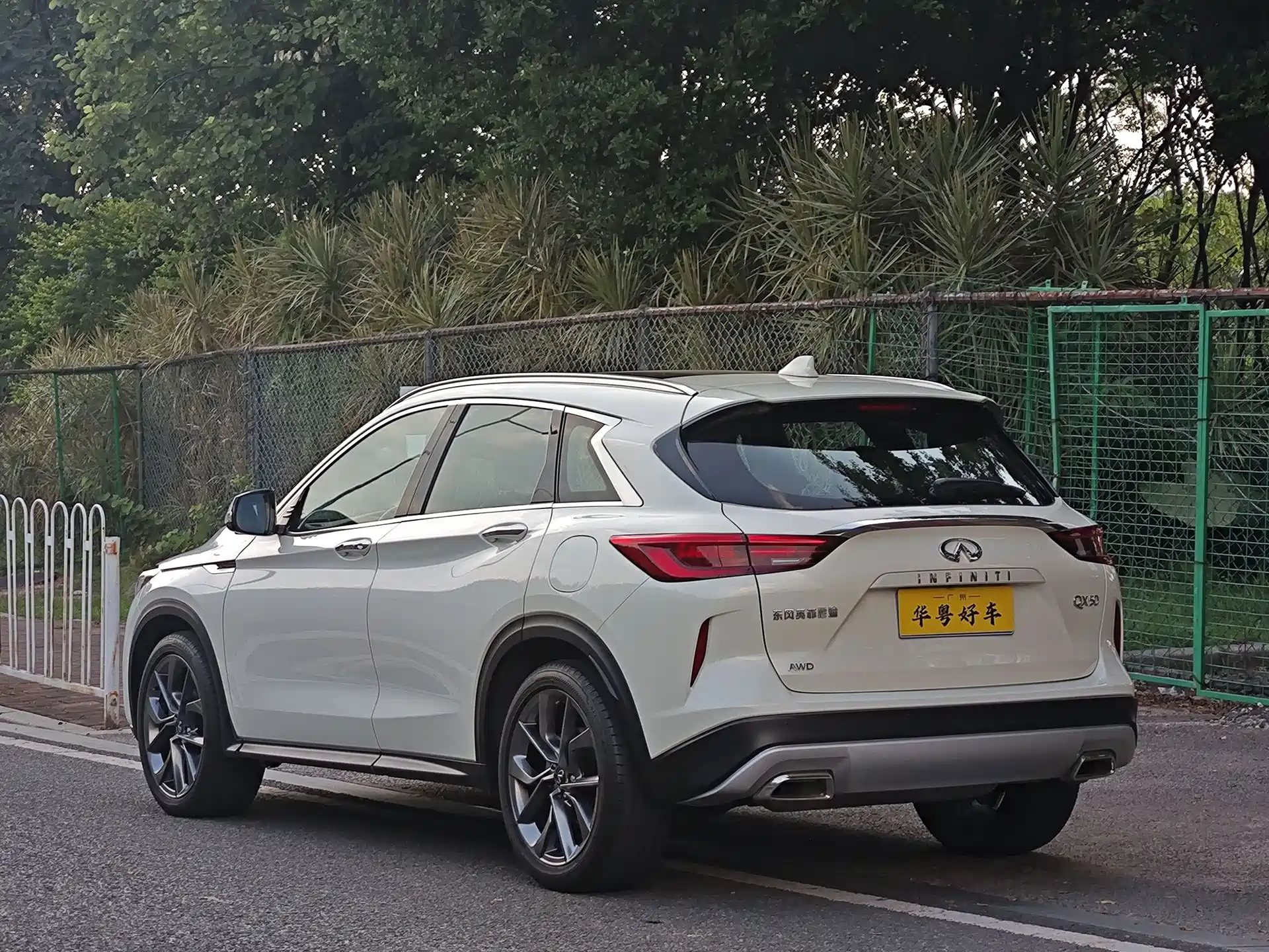 Фото 4 - Infiniti QX50