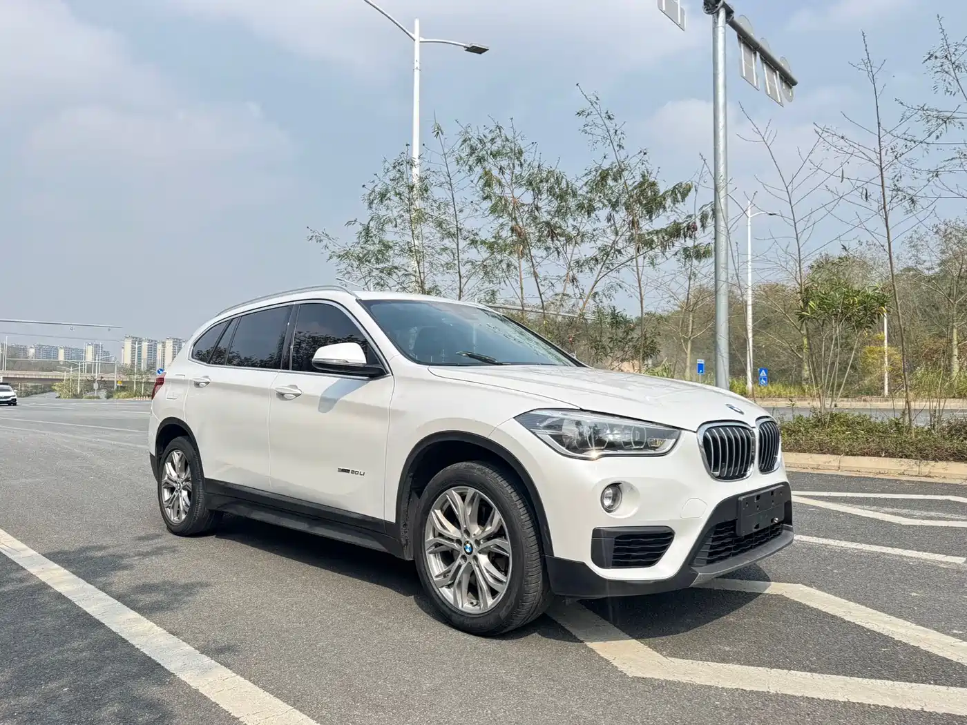 BMW X1 2018 sDrive20Li Leading Model фото 2