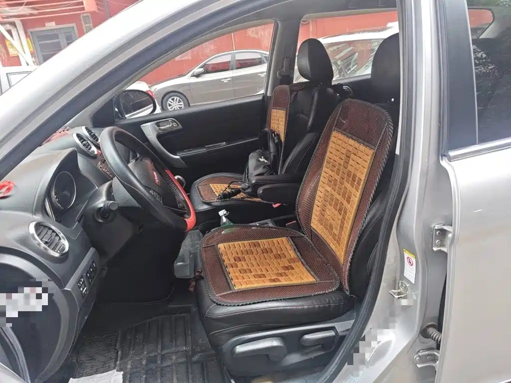 Photo 16 - Haval H6
