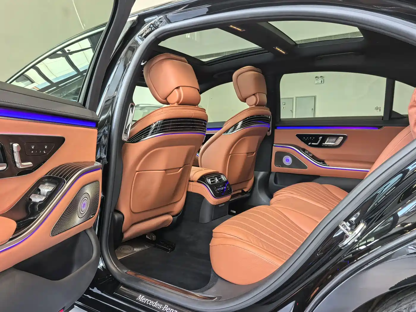 Mercedes-Benz S-Class, миниатюра 10
