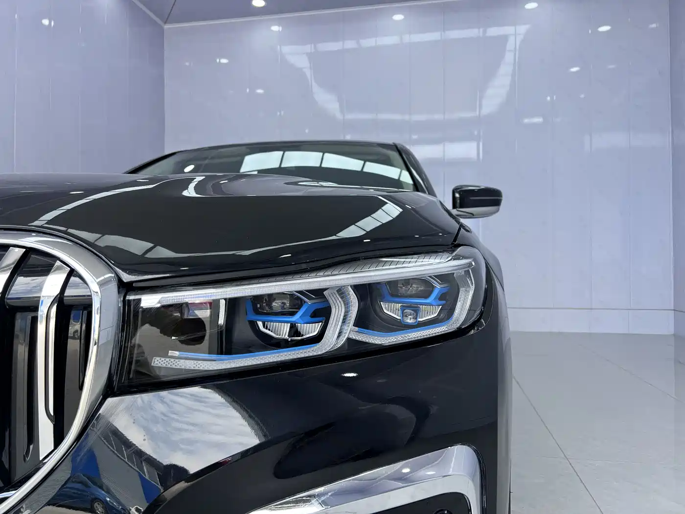 BMW 7 Series 2018 740Li Leading Type Excellence Package фото 16
