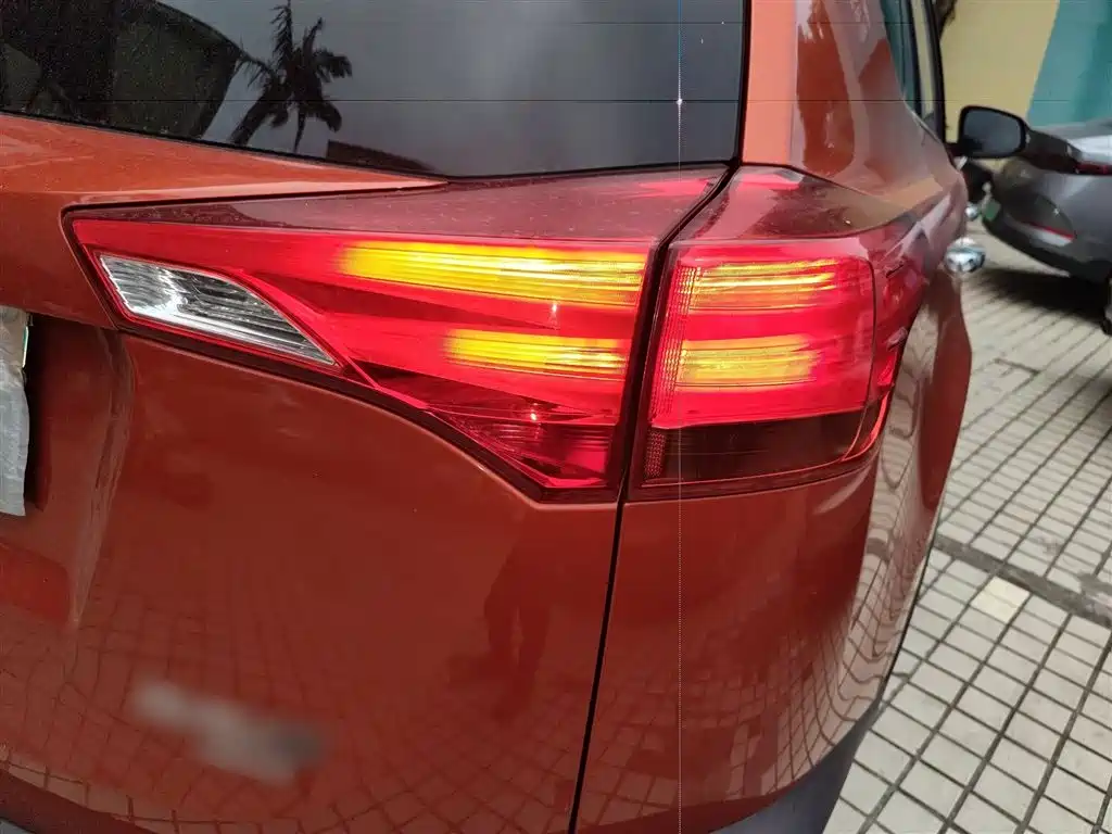 Toyota RAV4 Rongfang 2013 2.5L Auto 4WD Elite фото 25