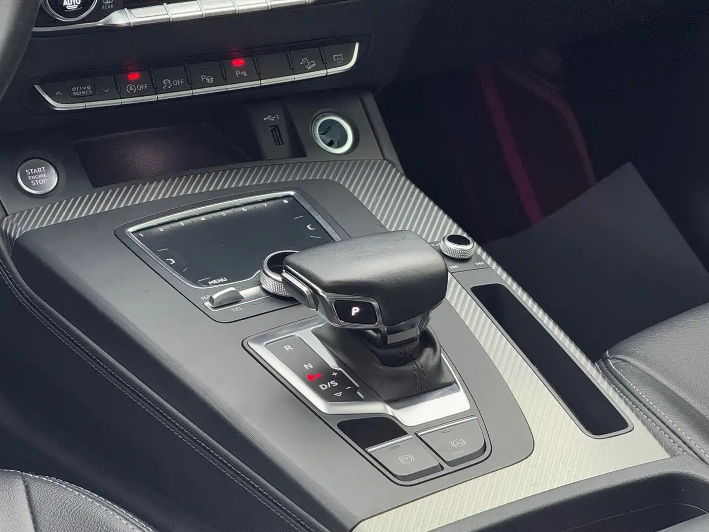 Audi Q5L 2020 45 TFSI Exclusive Fashion фото 9