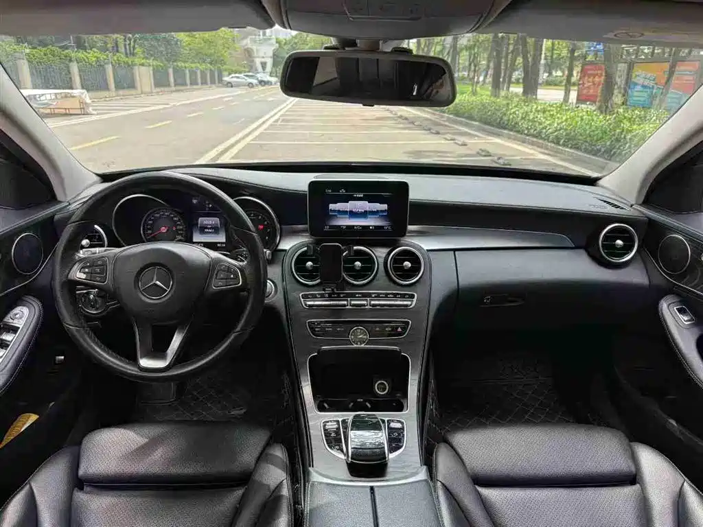 Mercedes-Benz C-Class 2018 C 200 L Sport Edition фото 7