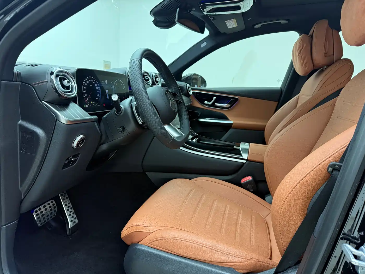 Mercedes-Benz GLC 2024 GLC 300 L 4MATIC Dynamic 5-seater фото 16