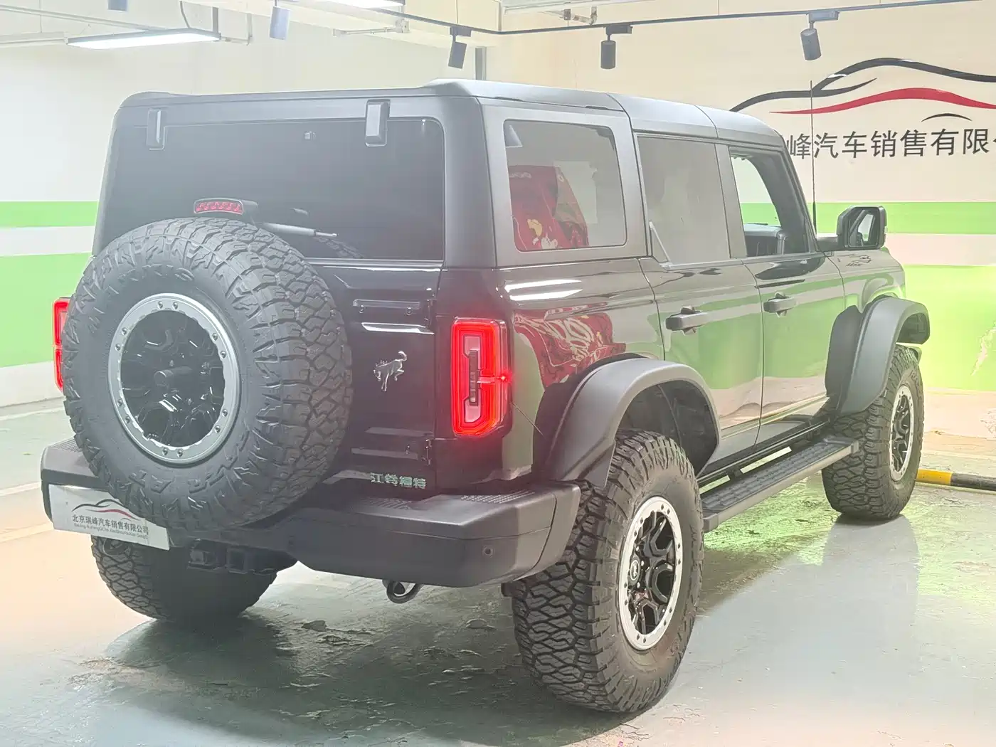 Ford Bronco 2024 2.3T Black Diamond Big Foot Off-Road Edition фото 7