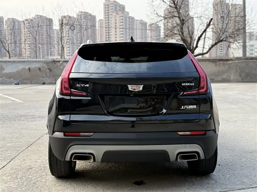 Cadillac XT4 2021 28T FWD Premium Edition фото 15