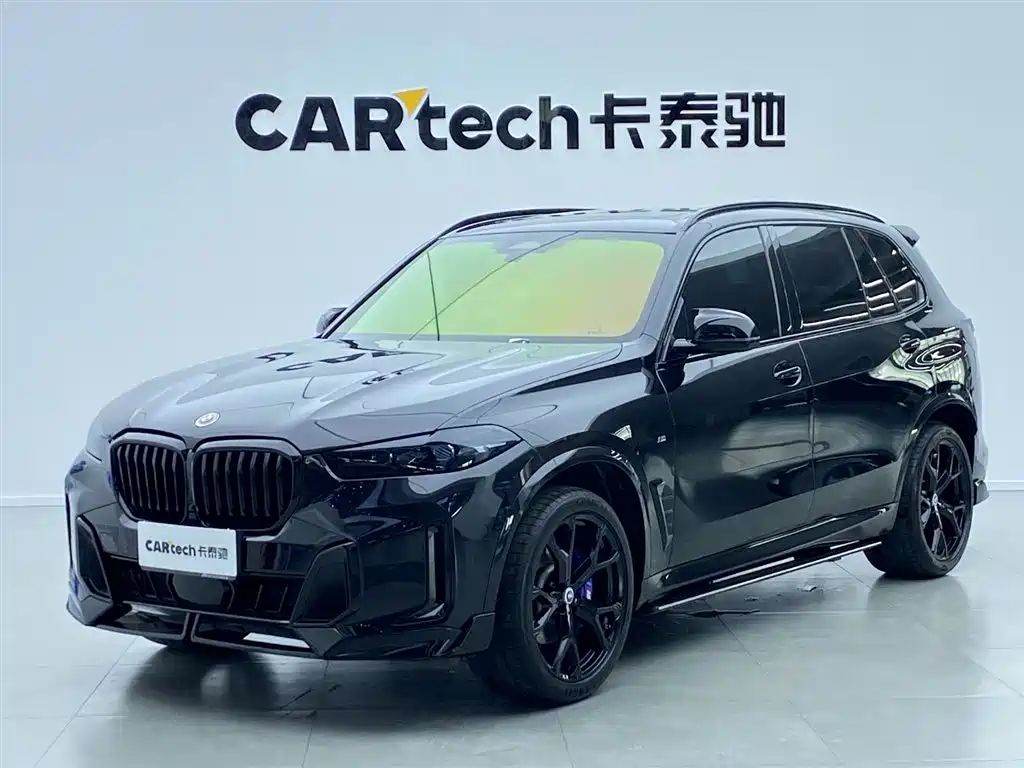 BMW X5 2023 xDrive 30Li Premium M Sport Black Night Package