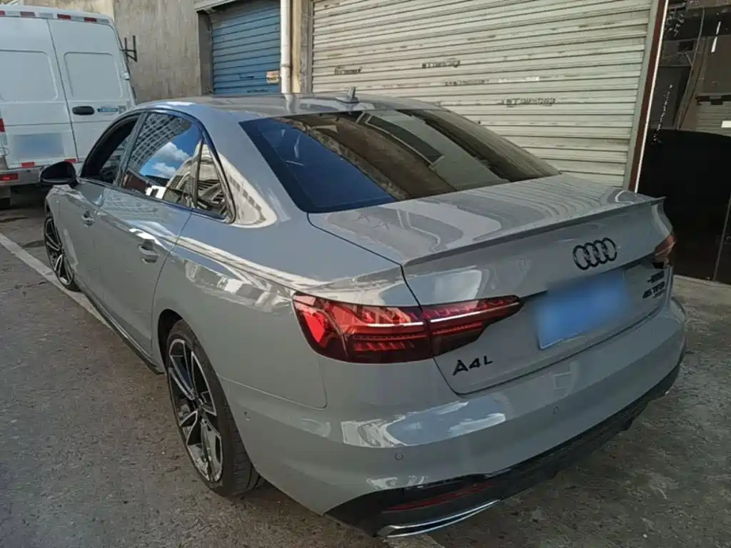 Audi A4L 2025 2024 45 TFSI quattro Premium Dynamic