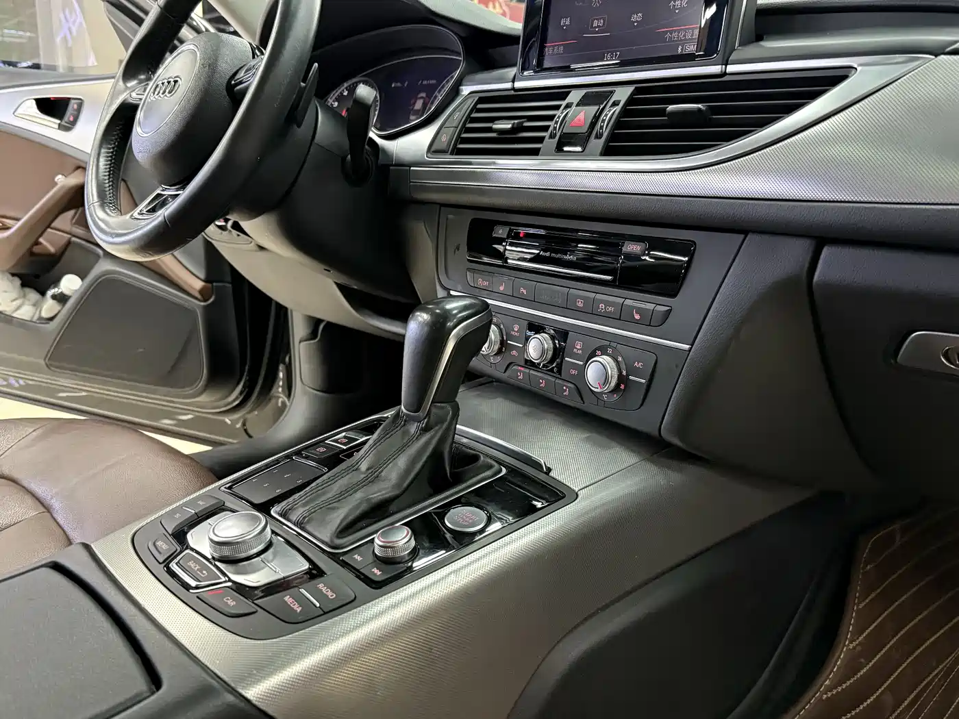 Audi A6L 2017 30 FSI Technology фото 18