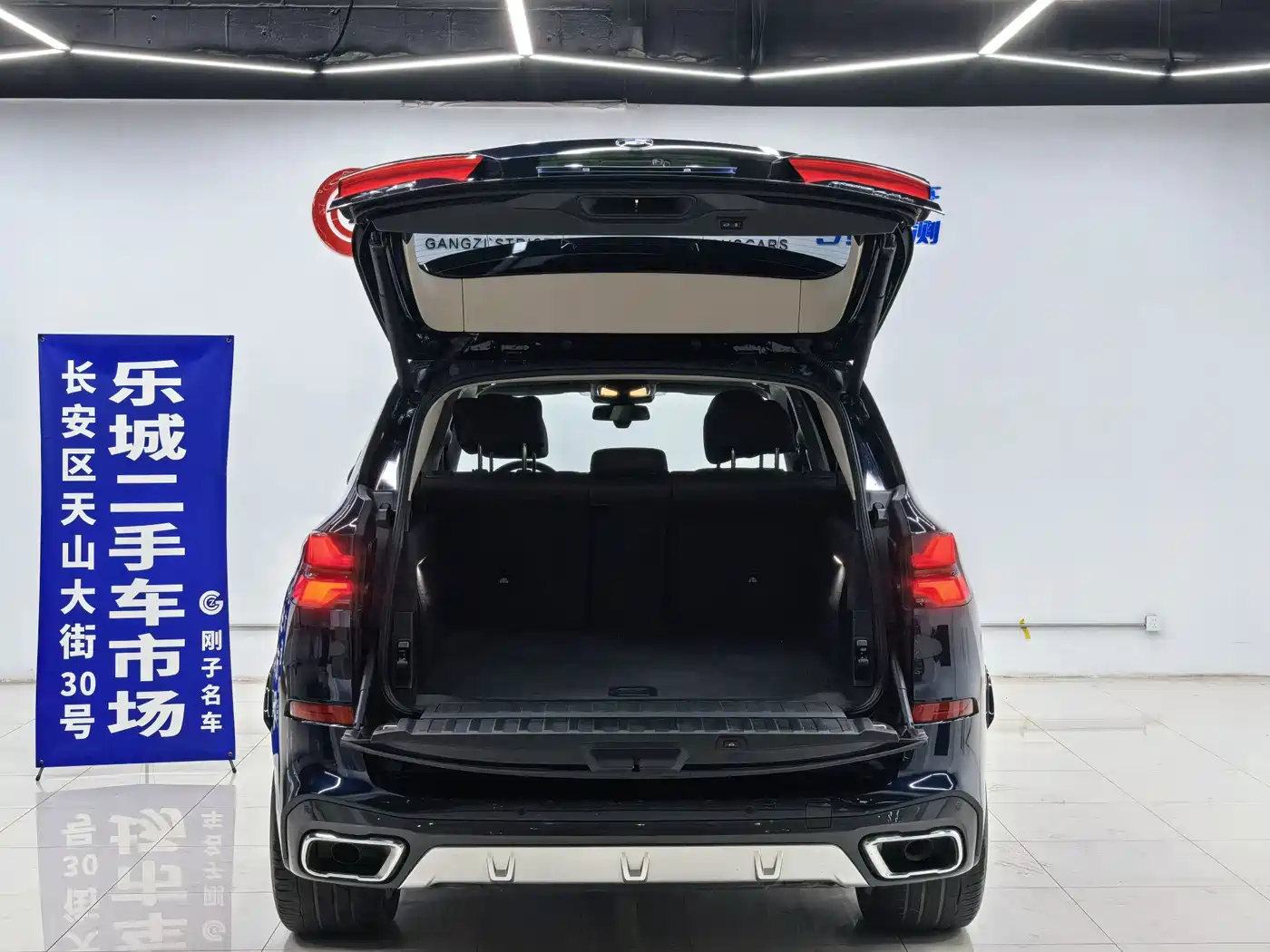 Фото 22 - BMW X5