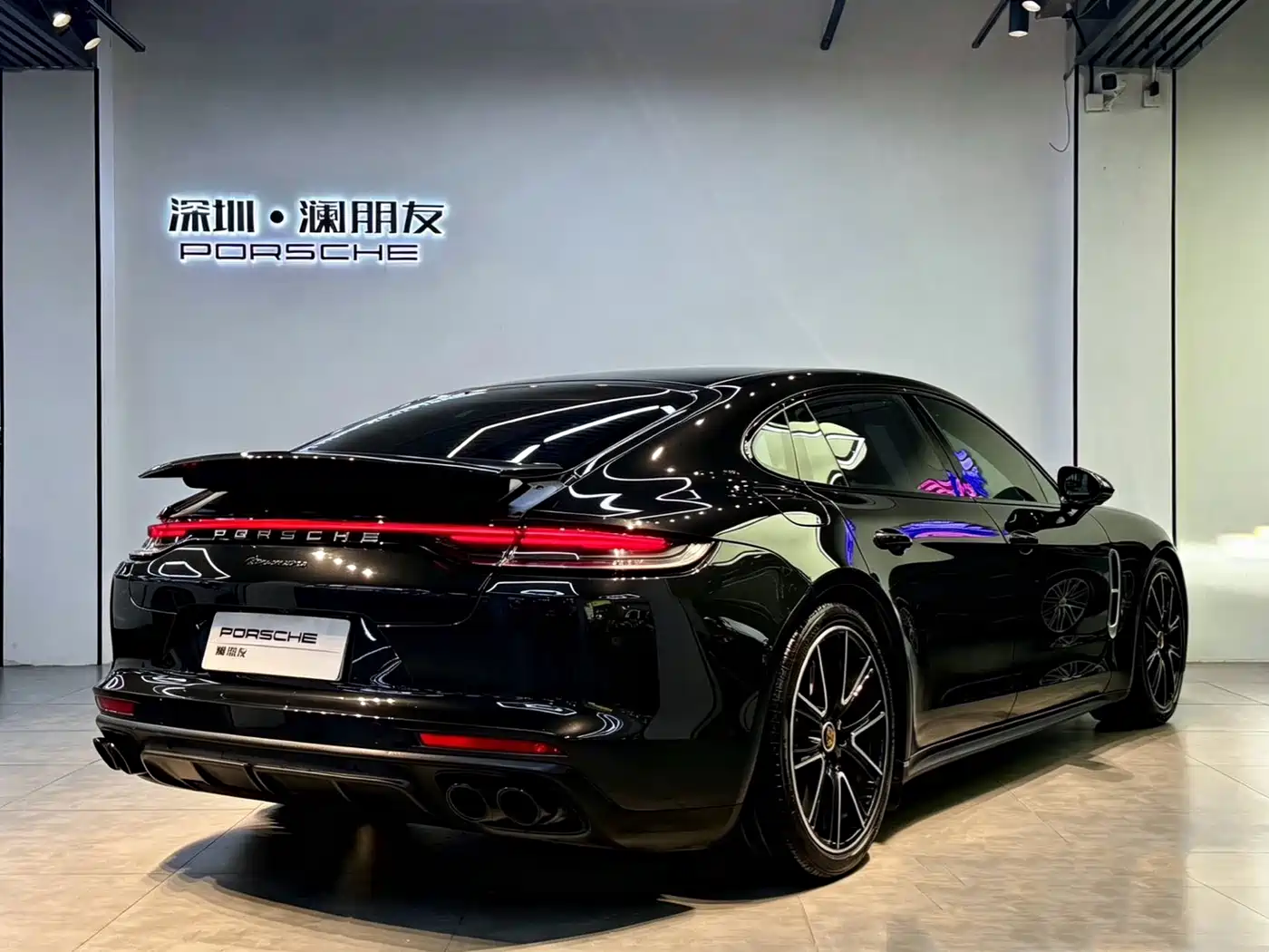 Porsche Panamera 2022 Panamera Executive Long Wheelbase 2.9T фото 5