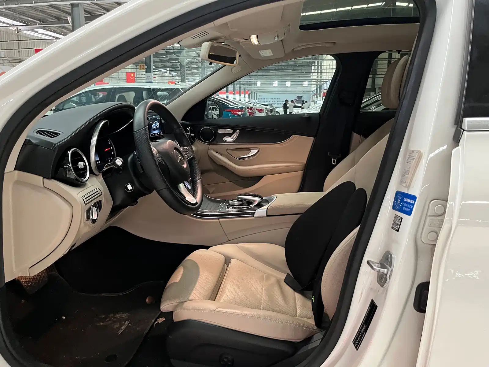 Фото 7 - Mercedes-Benz C-Class