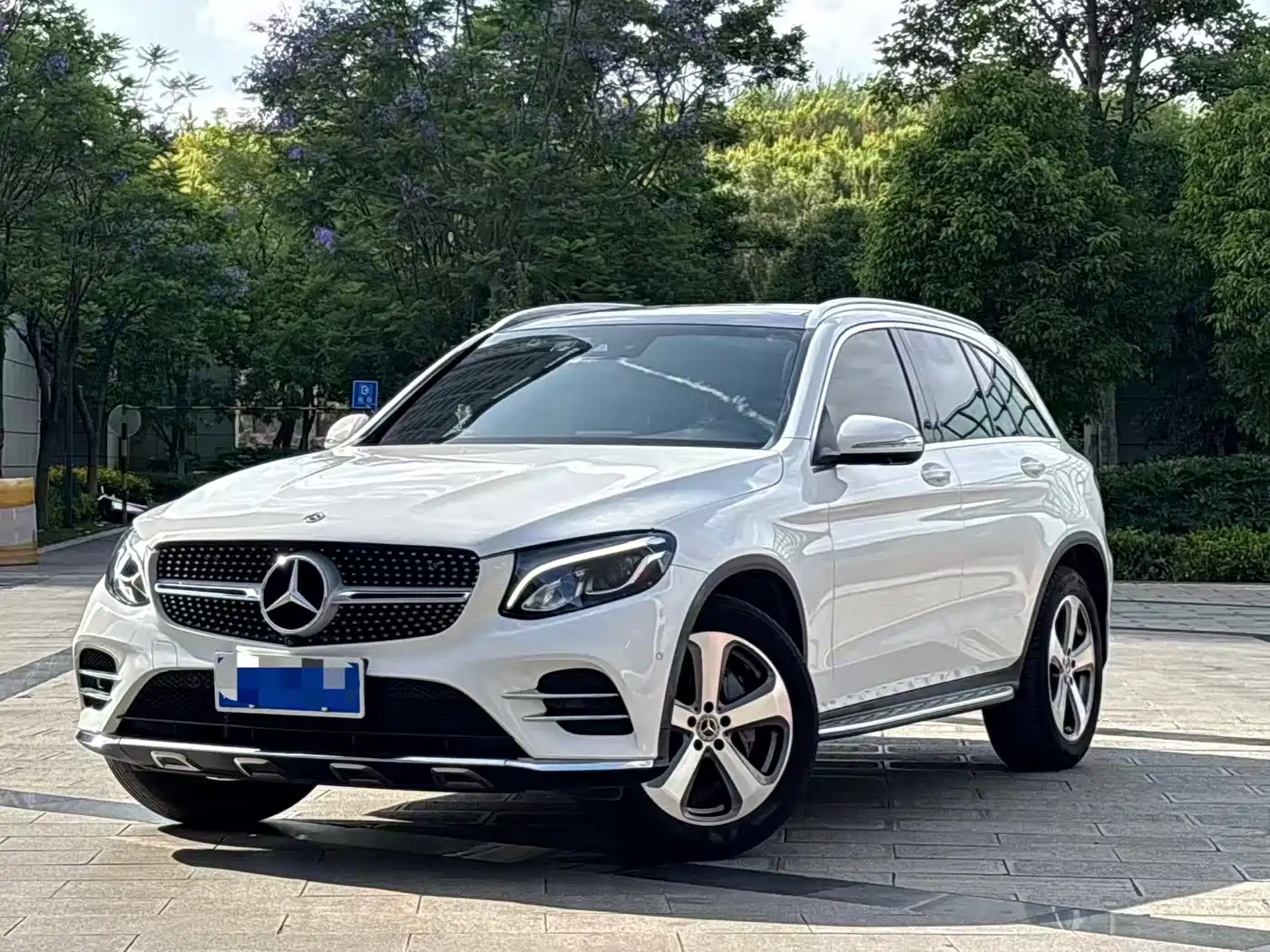 Mercedes-Benz GLC 2017 GLC 260 4MATIC Luxury