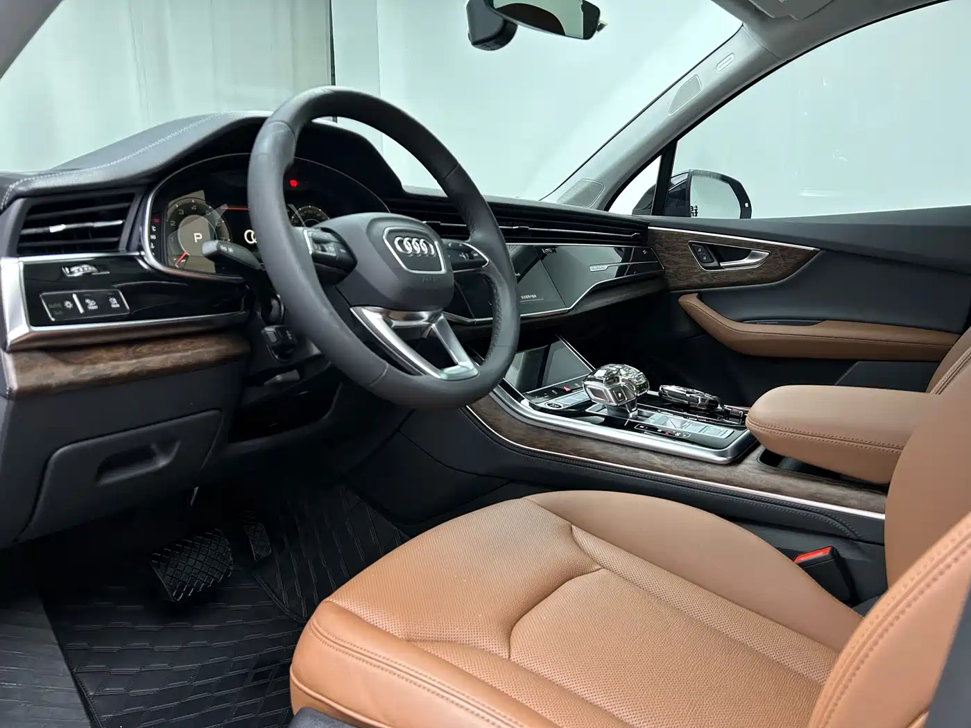 Audi Q7 2021 55 TFSI quattro S line Sport фото 4