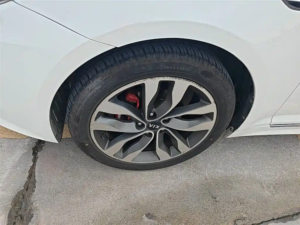 Kia K5 2014 2.0L Automatic LUXURY фото 23