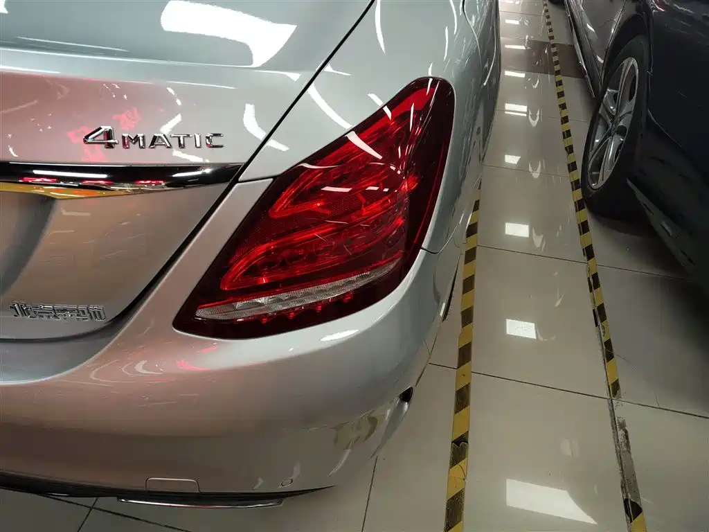 Mercedes-Benz C-Class 2015 C 200 Sport Edition 4MATIC фото 8