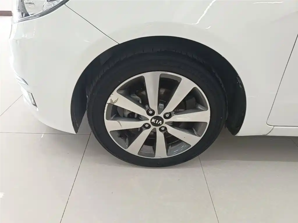 Kia K2 2015 Sedan 1.6L AT Premium фото 23