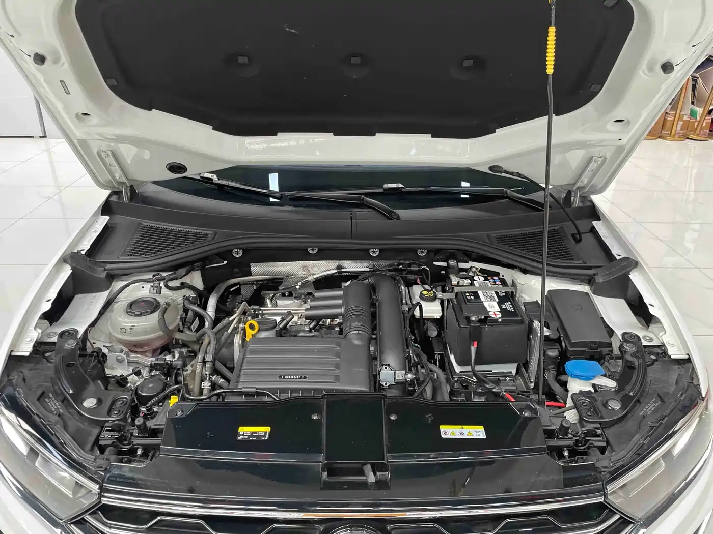 Volkswagen T-ROC 2022 280TSI DSG 2WD Comfort PLUS фото 19