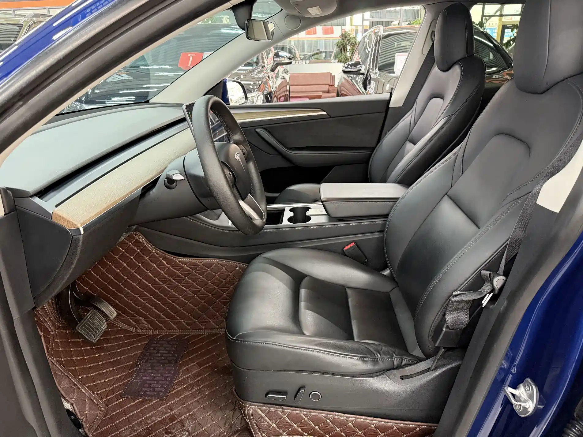 Фото 4 - Tesla Model Y